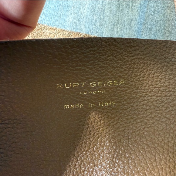 KURT GEIGER LONDON Violet Extra Large Horizontal Leather Tote tan brown - Picture 7 of 10